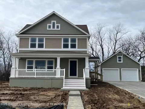 709 Dellinger Dr, Charlotte, MI 48813
