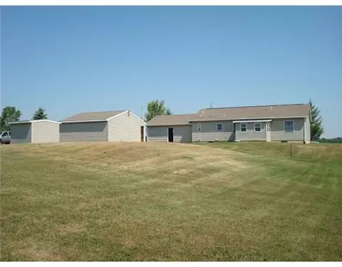 1740 E Jason Rd St, Saint Johns, MI 48879 photo 2