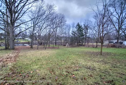211 E Jefferson St, Dimondale, MI 48821 photo 43