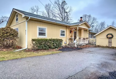 211 E Jefferson St, Dimondale, MI 48821 photo 35