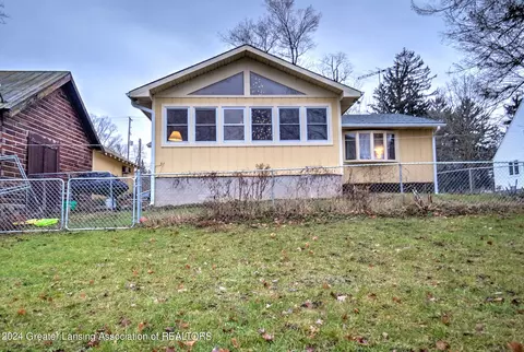 211 E Jefferson St, Dimondale, MI 48821 photo 38