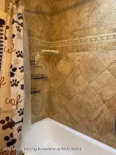 1117 Robins Rd, Lansing, MI 48917 photo 14