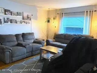 1117 Robins Rd, Lansing, MI 48917 photo 6