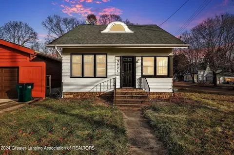 2021 Lyons Ave, Lansing, MI 48910