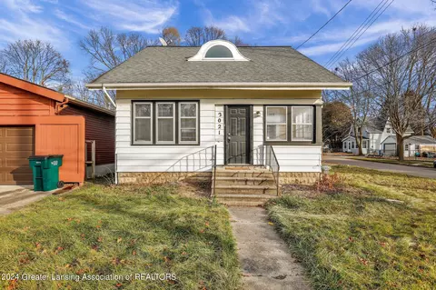 2021 Lyons Ave, Lansing, MI 48910 photo 17