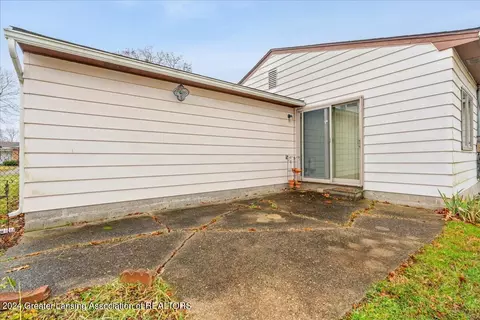 4130 Rivershell Ln, Lansing, MI 48911 photo 26