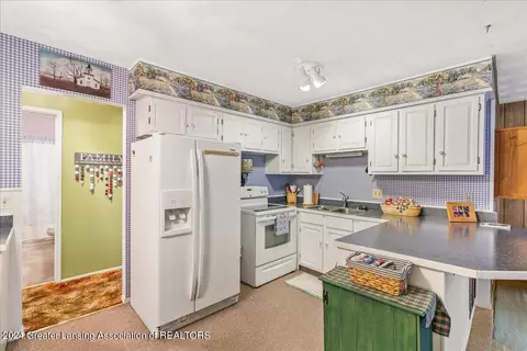 4130 Rivershell Ln, Lansing, MI 48911 photo 10