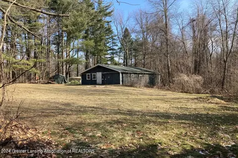 903 Walker Rd, Dansville, MI 48819