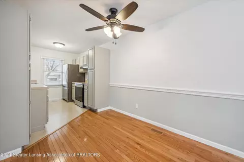 501 N Scott St #10, Dewitt, MI 48820 photo 12