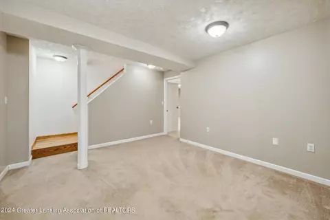 501 N Scott St #10, Dewitt, MI 48820 photo 27