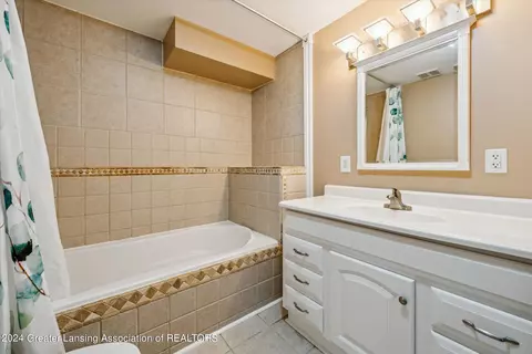 501 N Scott St #10, Dewitt, MI 48820 photo 32