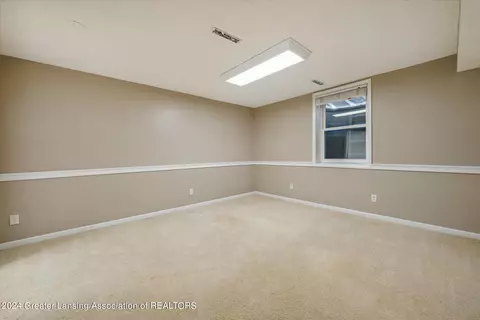 501 N Scott St #10, Dewitt, MI 48820 photo 29