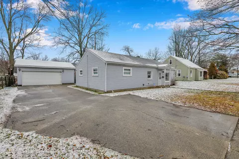 123 Everettdale Ave, Lansing, MI 48910 photo 4