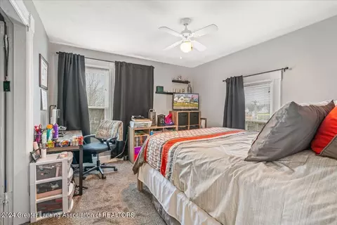 115 E Main St, Grand Ledge, MI 48837 photo 26
