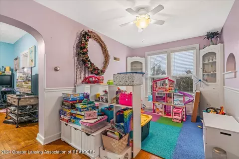 115 E Main St, Grand Ledge, MI 48837 photo 5