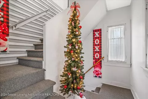 115 E Main St, Grand Ledge, MI 48837 photo 16