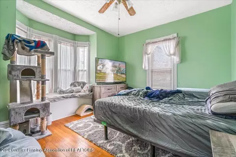 115 E Main St, Grand Ledge, MI 48837 photo 13