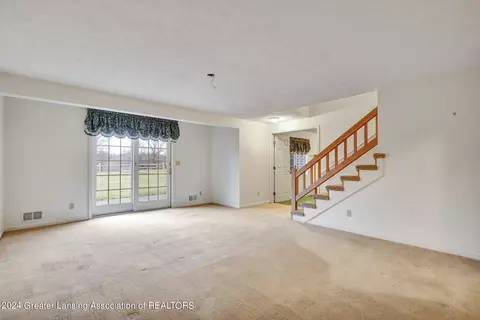 1309 Country Ln, Dewitt, MI 48820 photo 29