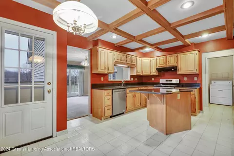 1309 Country Ln, Dewitt, MI 48820 photo 13