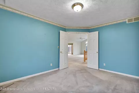 1309 Country Ln, Dewitt, MI 48820 photo 18