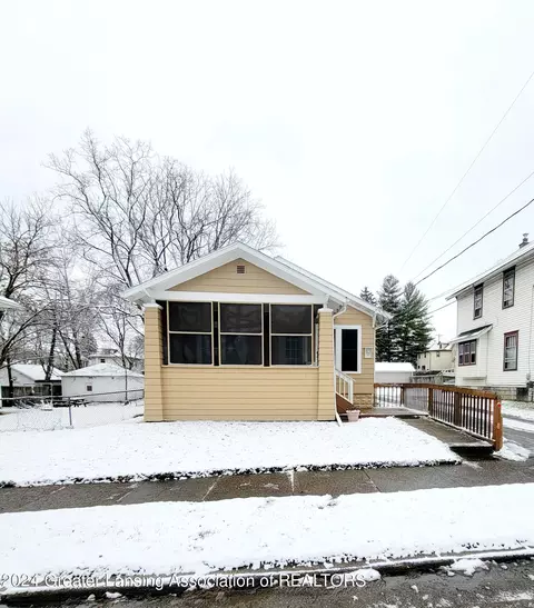 1819 Teel Ave, Lansing, MI 48910