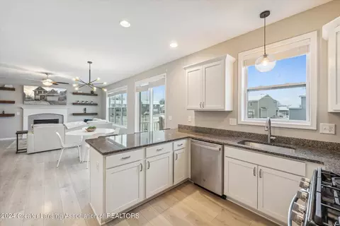 4112 Presidents Way, Dewitt, MI 48820 photo 15