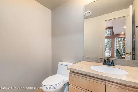 351 Newman Rd, Okemos, MI 48864 photo 9