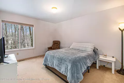 351 Newman Rd, Okemos, MI 48864 photo 27
