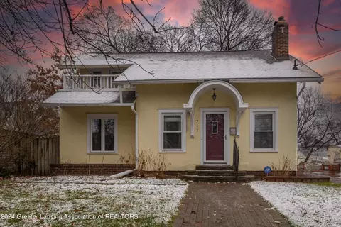 1711 Bradley Ave, Lansing, MI 48910