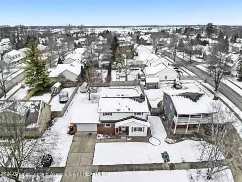 602 E Oak St, Saint Johns, MI 48879 photo 21