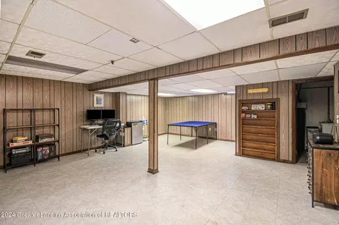 602 E Oak St, Saint Johns, MI 48879 photo 17