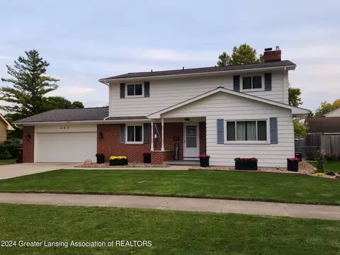 602 E Oak St, Saint Johns, MI 48879 photo 25
