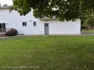 602 E Oak St, Saint Johns, MI 48879 photo 28