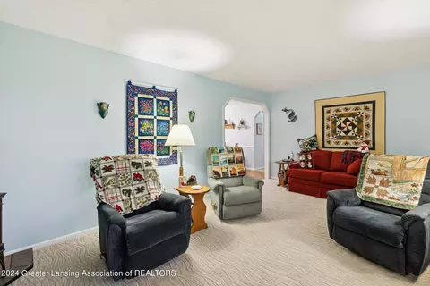 3055 E Round Lake Rd, Dewitt, MI 48820 photo 8
