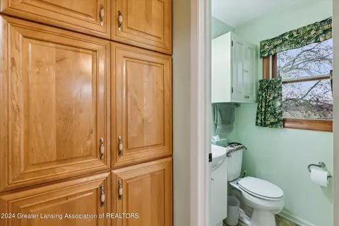 3055 E Round Lake Rd, Dewitt, MI 48820 photo 20