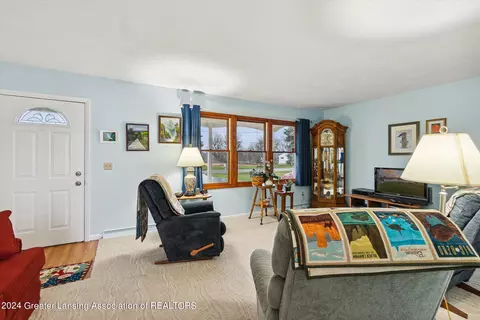 3055 E Round Lake Rd, Dewitt, MI 48820 photo 11