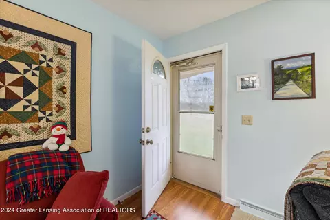 3055 E Round Lake Rd, Dewitt, MI 48820 photo 6