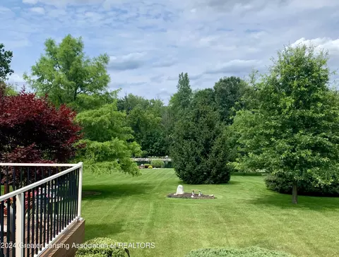 15700 Nectar Ln, Haslett, MI 48840 photo 5