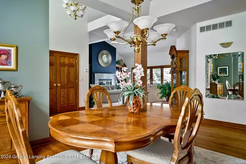 15700 Nectar Ln, Haslett, MI 48840 photo 23