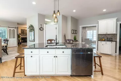 16523 Peacock Rd, Haslett, MI 48840 photo 25