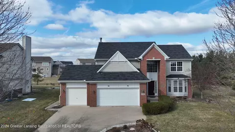 2682 Coreopsis Dr, Okemos, MI 48864