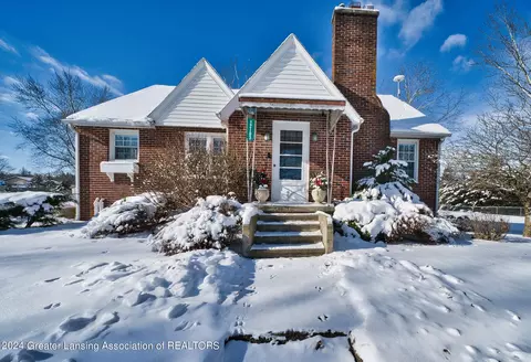12103 W Greenfield Rd, Lansing, MI 48917