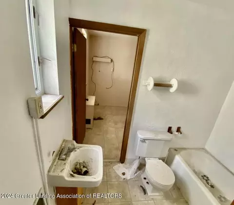 311 E 313 E Higham St, Saint Johns, MI 48879 photo 59