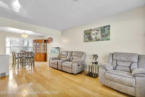 3705 Springbrook Ln, Lansing, MI 48917 photo 5
