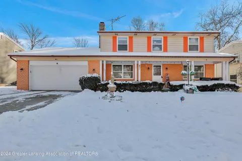 3705 Springbrook Ln, Lansing, MI 48917