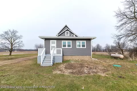 Exterior - 10105 W Howe Rd, Eagle, MI 48822 photo 3 of 3