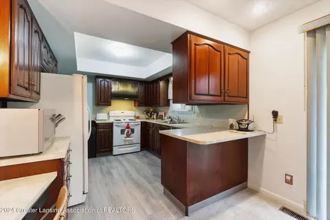 4713 Pares Rd, Dimondale, MI 48821 photo 19