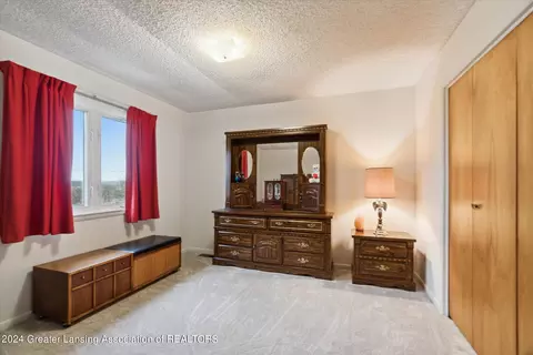 4713 Pares Rd, Dimondale, MI 48821 photo 24