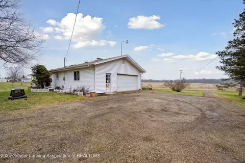 4713 Pares Rd, Dimondale, MI 48821 photo 45