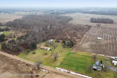 4713 Pares Rd, Dimondale, MI 48821 photo 55